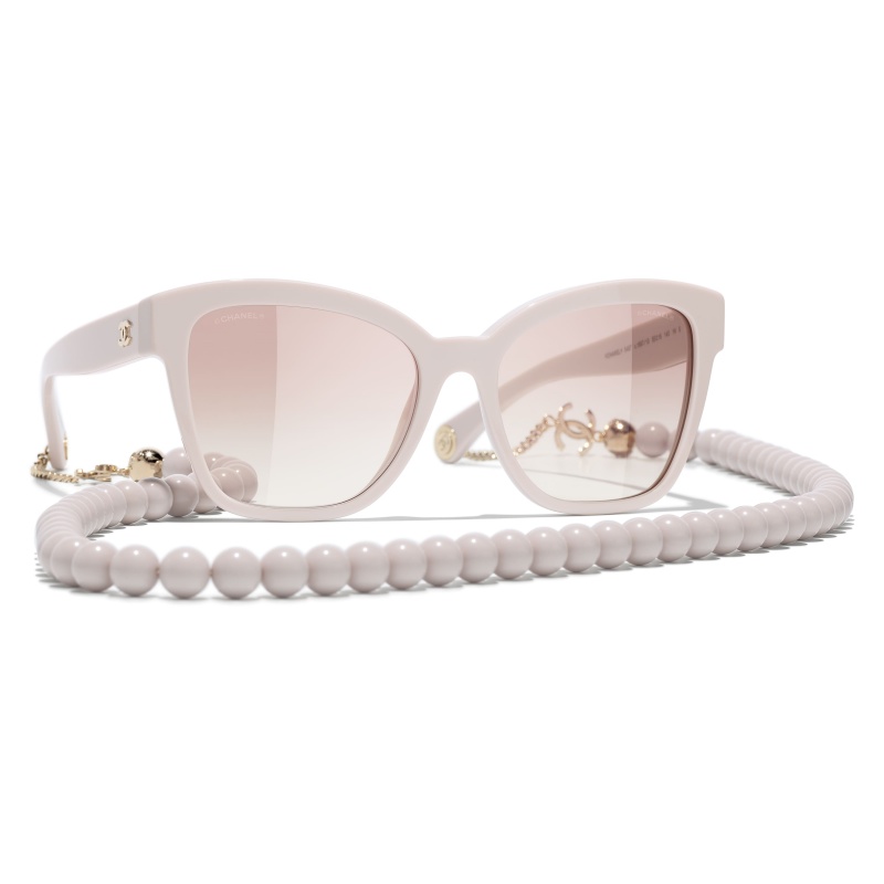 CHANEL sunglasses with chain